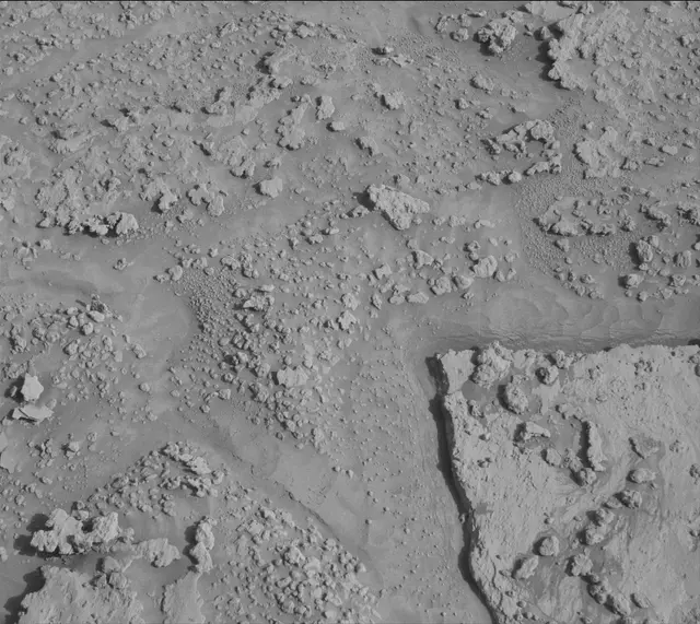 Sol 3719: Mast Camera (Mastcam)