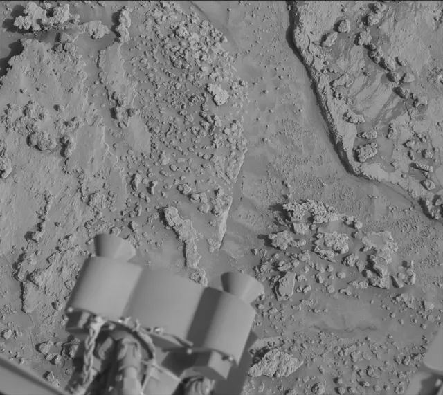 Sol 3719: Mast Camera (Mastcam)