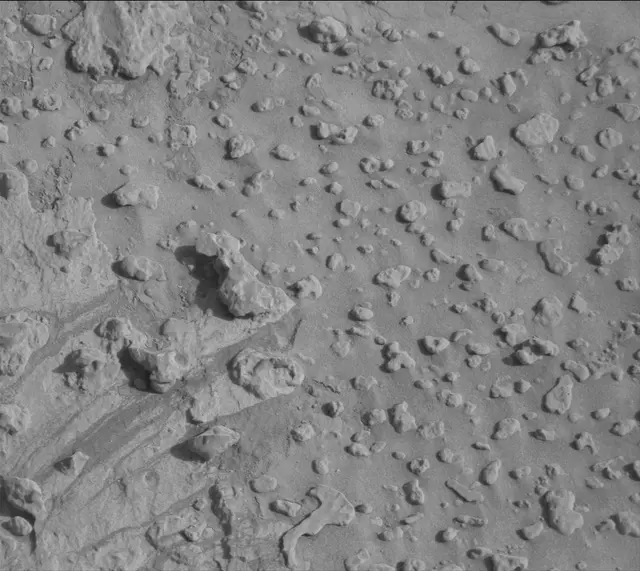 Sol 3719: Mast Camera (Mastcam)
