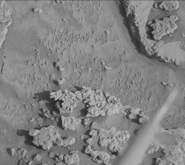 Sol 3719: Mast Camera (Mastcam)