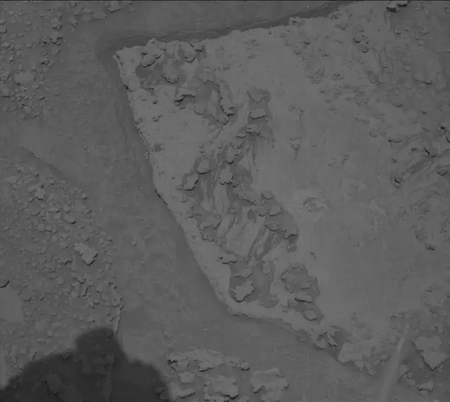 Sol 3720: Mast Camera (Mastcam)