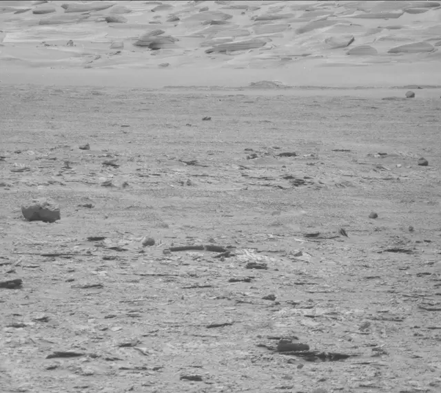 Sol 3720: Mast Camera (Mastcam)
