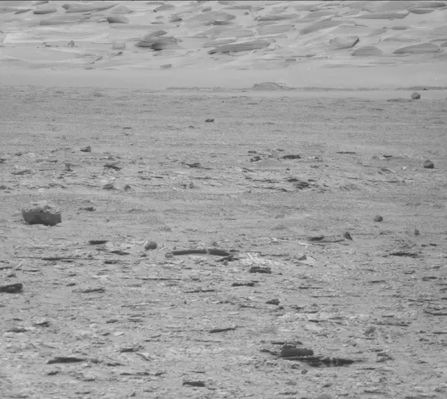 Sol 3720: Mast Camera (Mastcam)