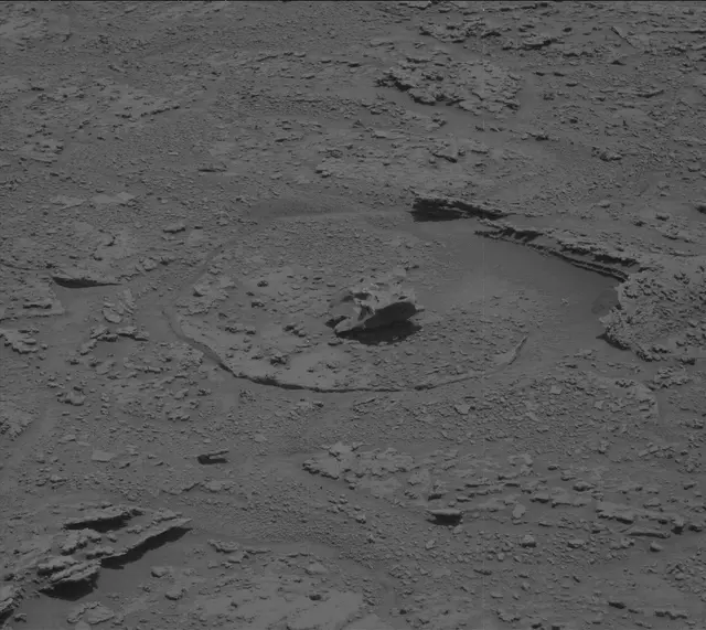 Sol 3721: Mast Camera (Mastcam)