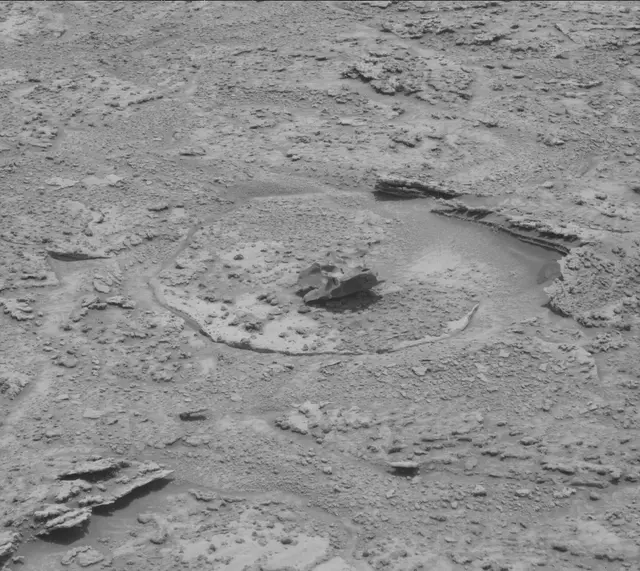 Sol 3721: Mast Camera (Mastcam)