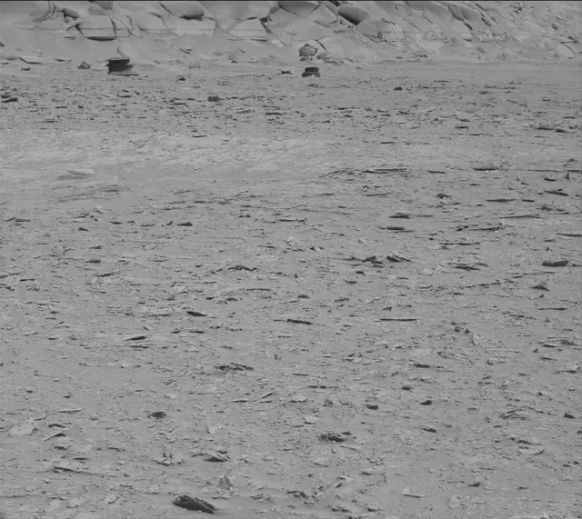 Sol 3721: Mast Camera (Mastcam)
