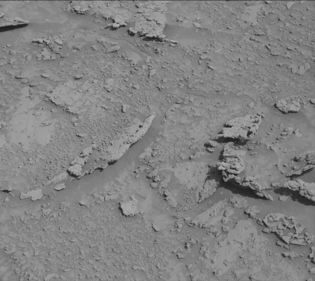 Sol 3721: Mast Camera (Mastcam)