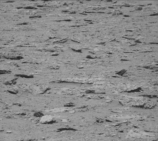 Sol 3721: Mast Camera (Mastcam)