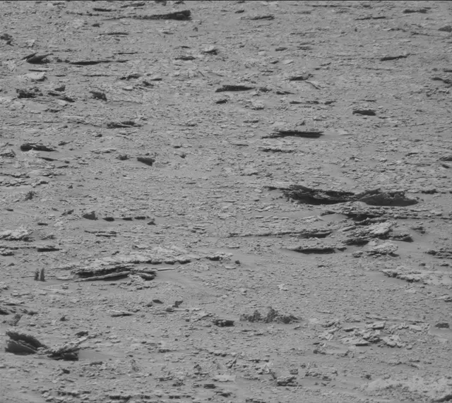 Sol 3721: Mast Camera (Mastcam)