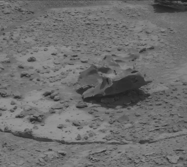 Sol 3721: Mast Camera (Mastcam)