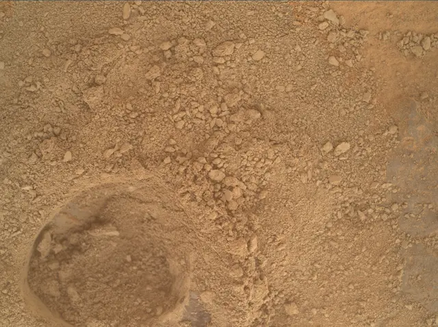 Sol 3721: Mars Hand Lens Imager (MAHLI)