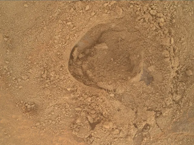 Sol 3721: Mars Hand Lens Imager (MAHLI)