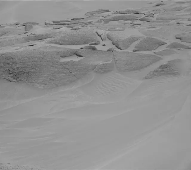 Sol 3723: Mast Camera (Mastcam)