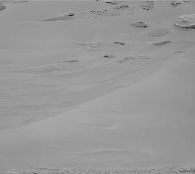 Sol 3723: Mast Camera (Mastcam)