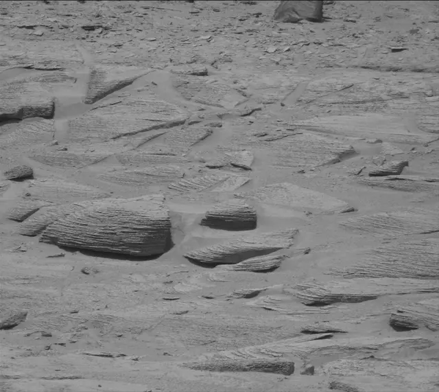 Sol 3723: Mast Camera (Mastcam)