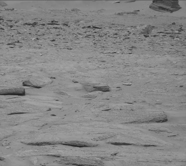 Sol 3723: Mast Camera (Mastcam)