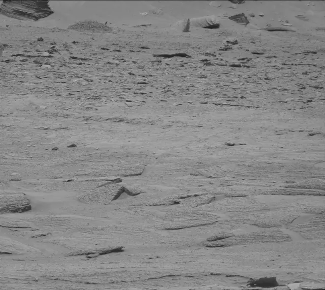 Sol 3723: Mast Camera (Mastcam)