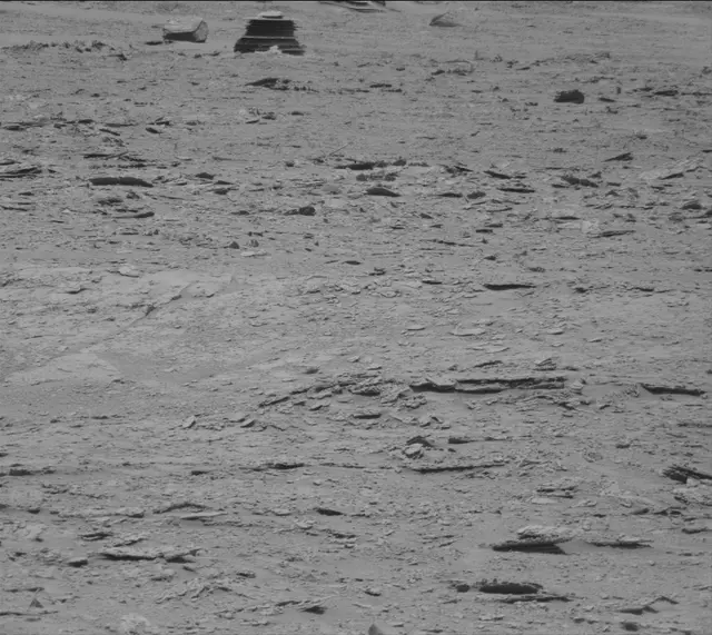 Sol 3723: Mast Camera (Mastcam)