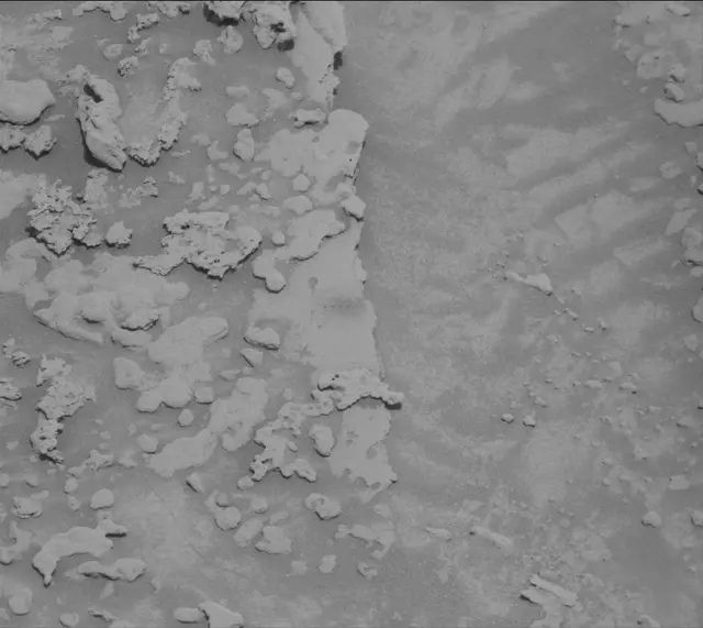 Sol 3723: Mast Camera (Mastcam)