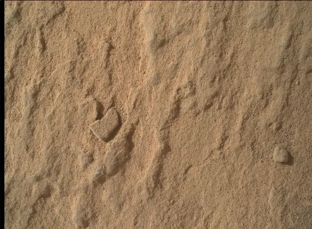 Sol 3723: Mars Hand Lens Imager (MAHLI)