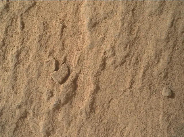 Sol 3723: Mars Hand Lens Imager (MAHLI)
