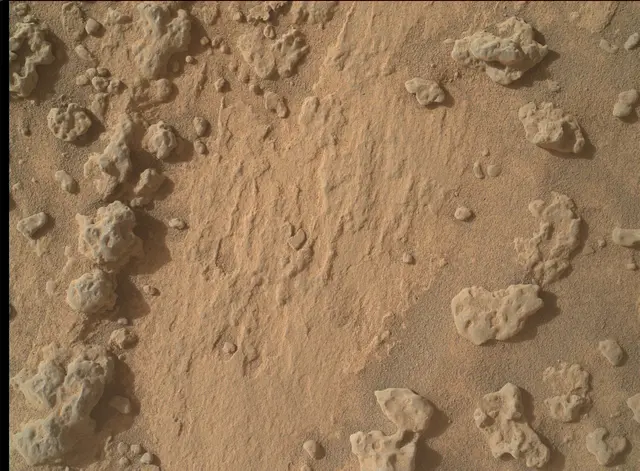 Sol 3723: Mars Hand Lens Imager (MAHLI)