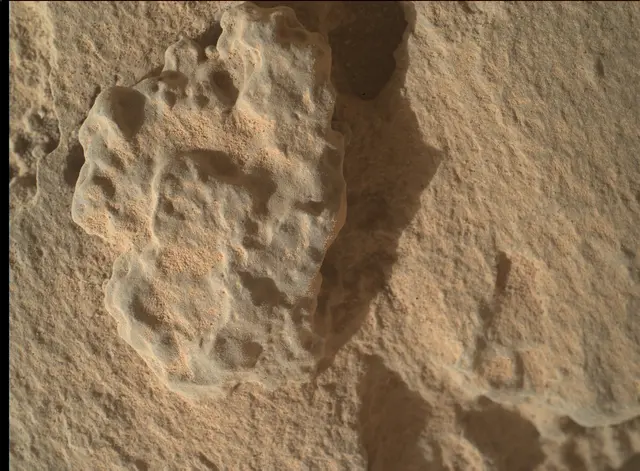 Sol 3723: Mars Hand Lens Imager (MAHLI)