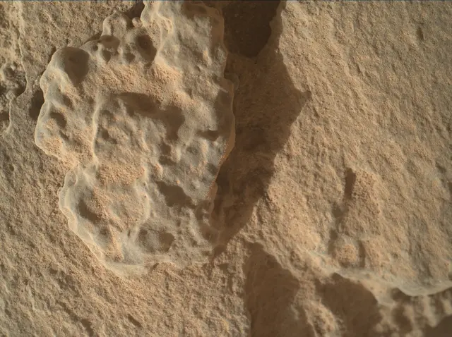 Sol 3723: Mars Hand Lens Imager (MAHLI)