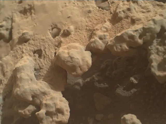 Sol 3723: Mars Hand Lens Imager (MAHLI)