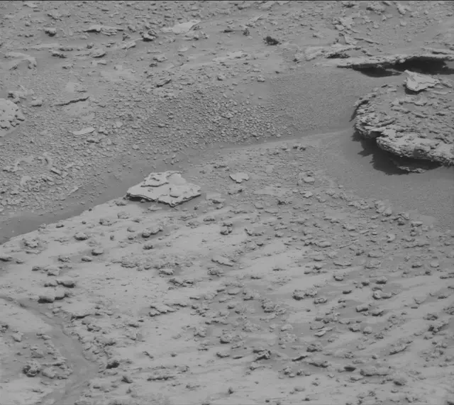 Sol 3724: Mast Camera (Mastcam)