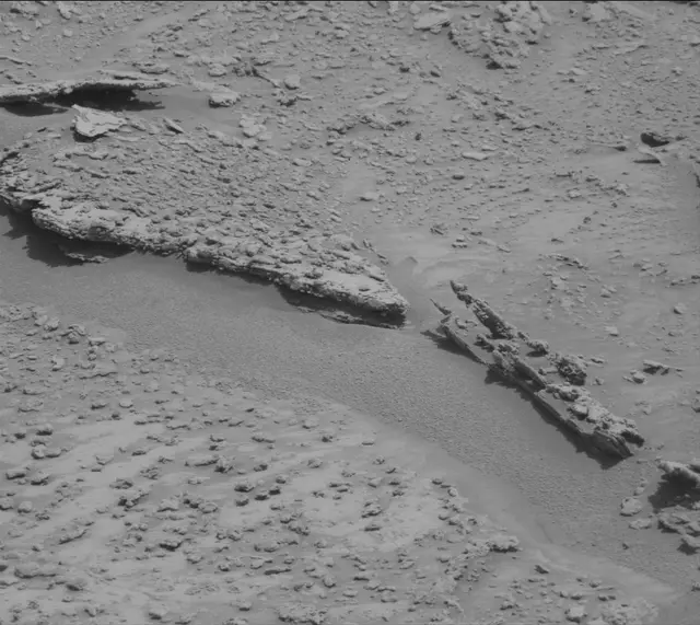 Sol 3724: Mast Camera (Mastcam)