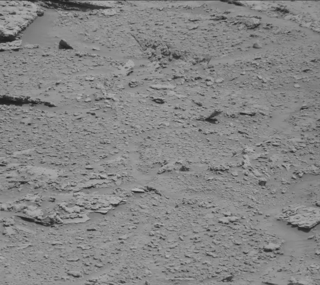 Sol 3724: Mast Camera (Mastcam)