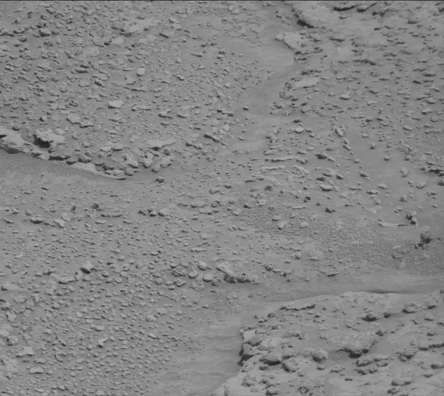 Sol 3724: Mast Camera (Mastcam)