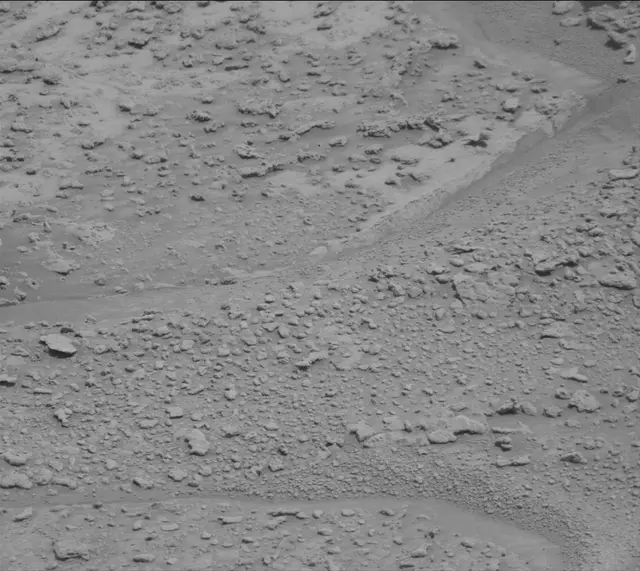 Sol 3724: Mast Camera (Mastcam)
