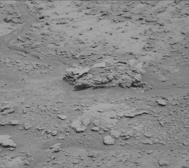 Sol 3724: Mast Camera (Mastcam)