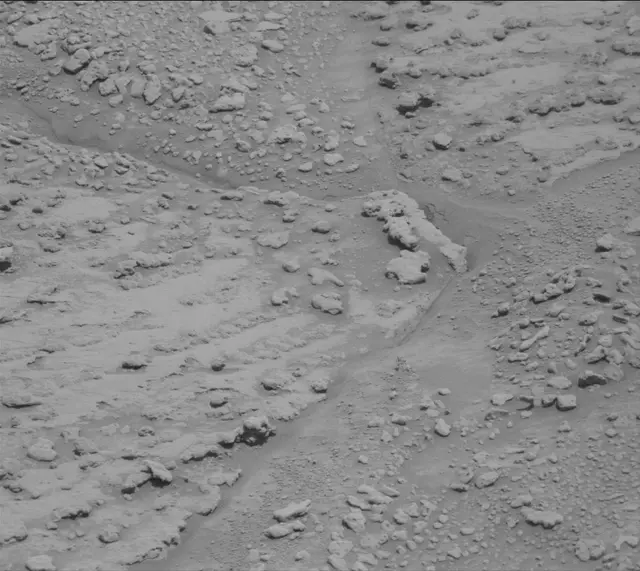 Sol 3724: Mast Camera (Mastcam)