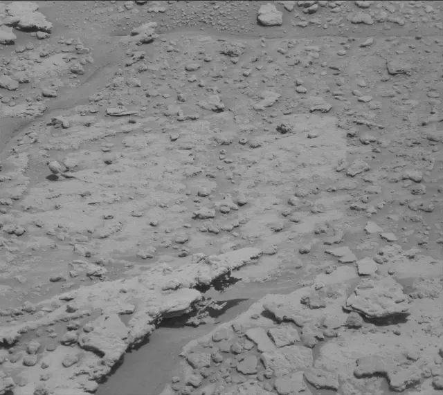 Sol 3724: Mast Camera (Mastcam)