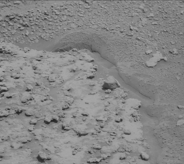 Sol 3724: Mast Camera (Mastcam)