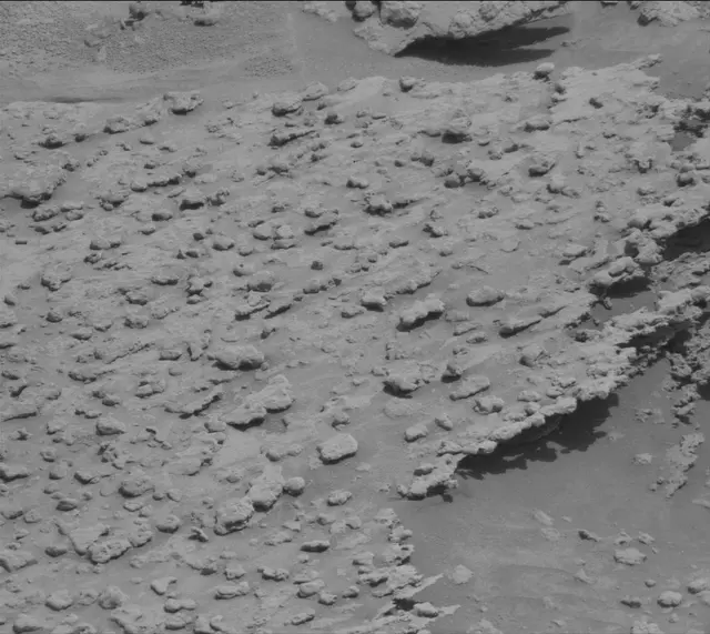 Sol 3724: Mast Camera (Mastcam)