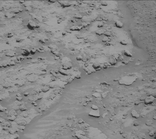 Sol 3724: Mast Camera (Mastcam)