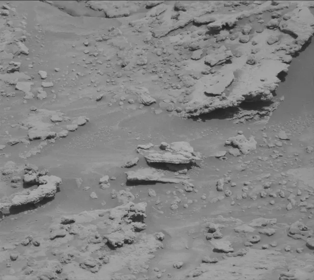 Sol 3724: Mast Camera (Mastcam)
