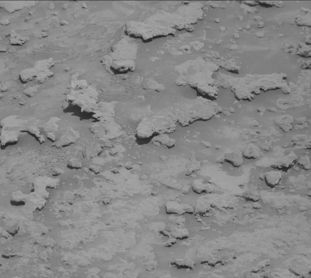 Sol 3724: Mast Camera (Mastcam)