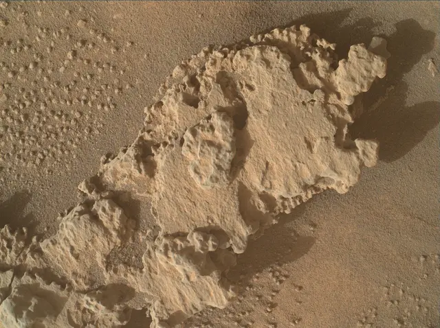 Sol 3724: Mars Hand Lens Imager (MAHLI)
