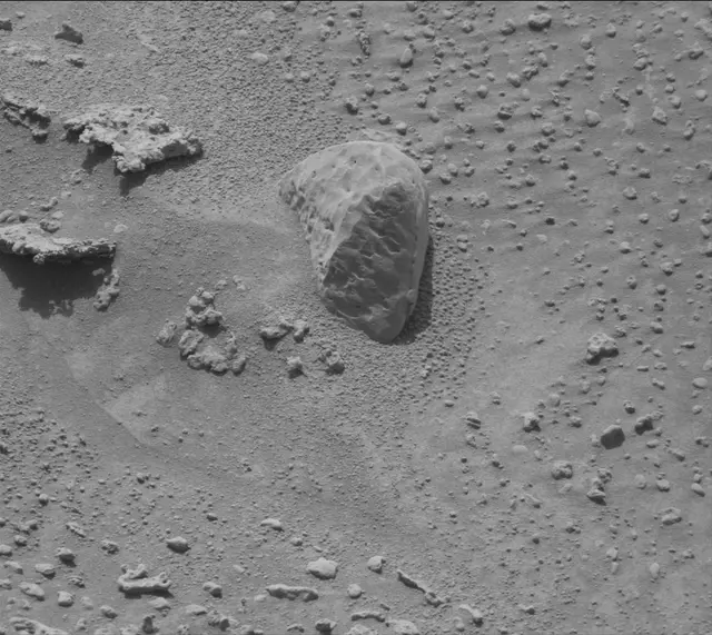 Sol 3725: Mast Camera (Mastcam)