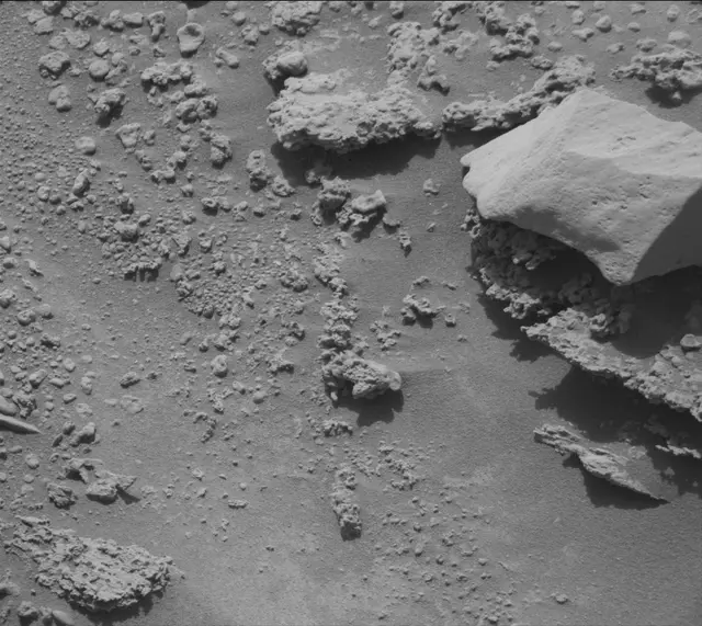 Sol 3725: Mast Camera (Mastcam)