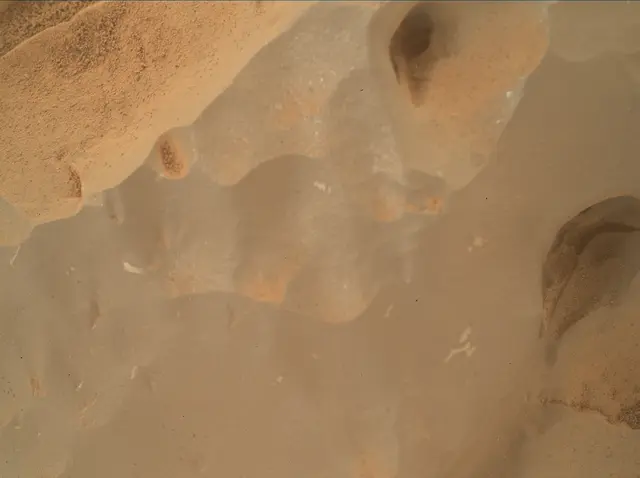 Sol 3725: Mars Hand Lens Imager (MAHLI)