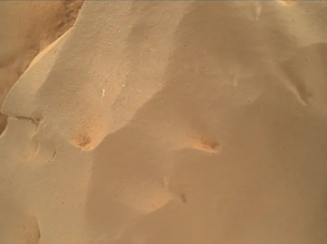 Sol 3725: Mars Hand Lens Imager (MAHLI)
