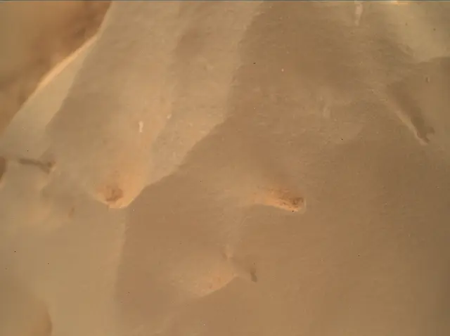 Sol 3725: Mars Hand Lens Imager (MAHLI)