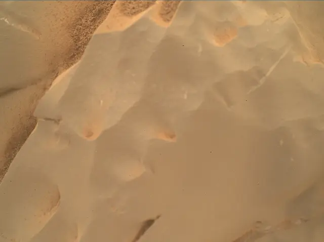 Sol 3725: Mars Hand Lens Imager (MAHLI)