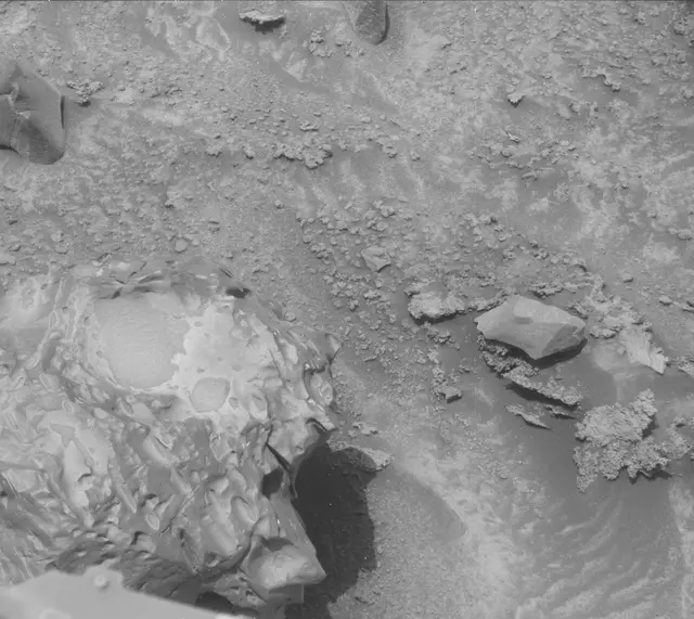 Sol 3727: Mast Camera (Mastcam)
